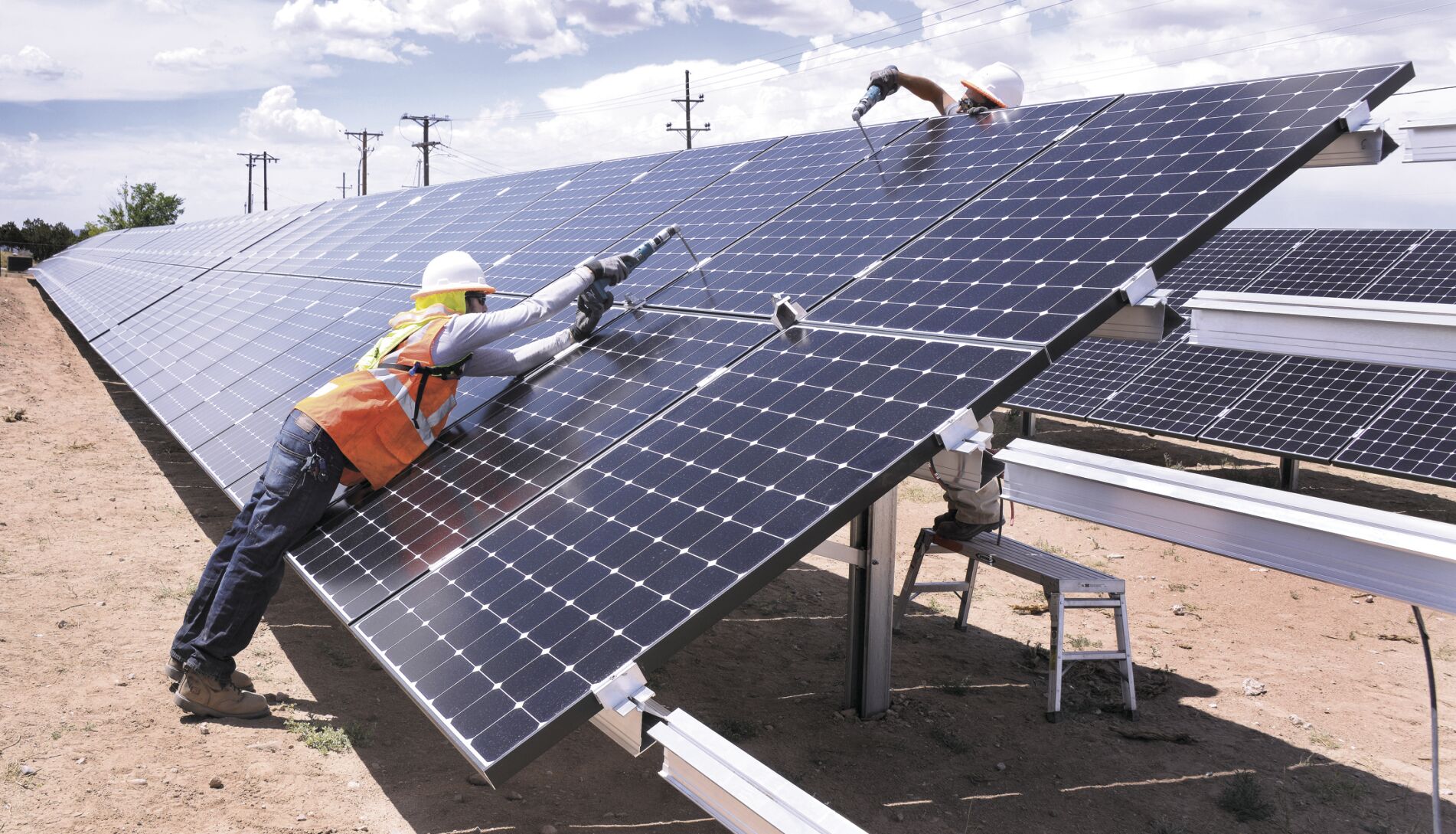 4954093_3582993_071916_Santa-Fe-High-Solar31708-cmyk_152317.jpg